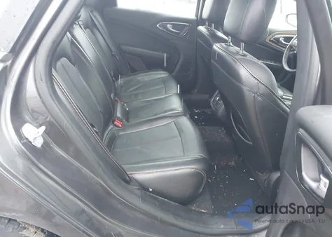 2016 Chrysler 200 C from USA, damaged, VIN 1C3CCCCG8GN175676